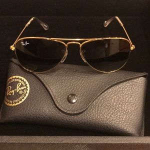 Ray-Ban Aviator sunglasses for kids